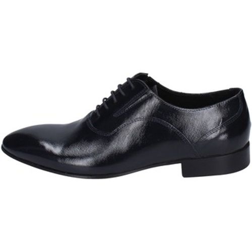 EZ174 men's Derby Shoes & Brogues in - Eveet - Modalova