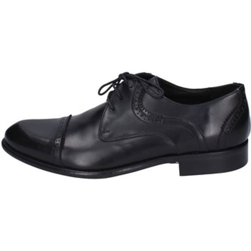 EZ222 men's Derby Shoes & Brogues in - Eveet - Modalova