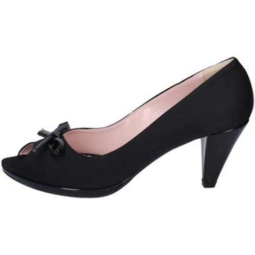 EY163 women's Court Shoes in - Preview - Modalova