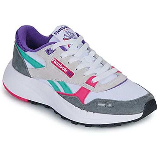 CLASSIC LEATHER 2400 women's Shoes (Trainers) in - Reebok Classic - Modalova