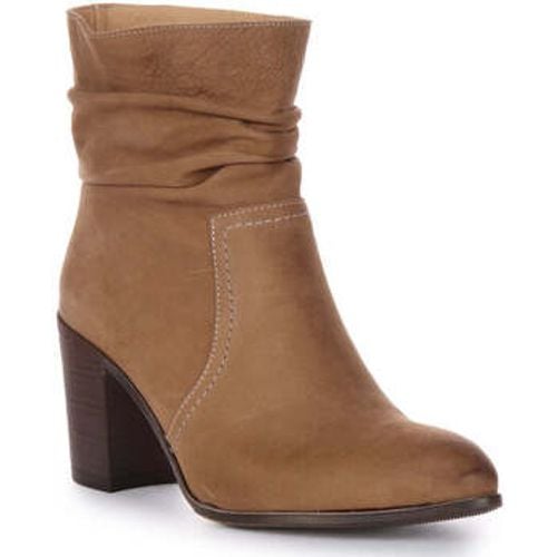 Justinreess Womens Soft Suede Round Toe Mid Heel Ankle Boots women's Boots in - Justinreess England - Modalova