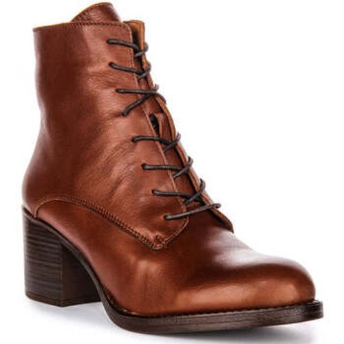 Justinreess Womens Lace up Low Heel Tan Leather Ankle Boots women's Boots in - Justinreess England - Modalova