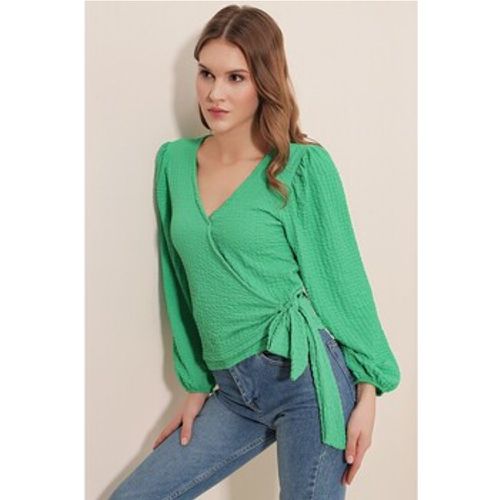 Blusen Bluse mit Herzausschnitt - Mt Clothes - Modalova