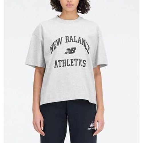 T-Shirts & Poloshirts ATHLETICS VARSITY SHIRT - New Balance - Modalova