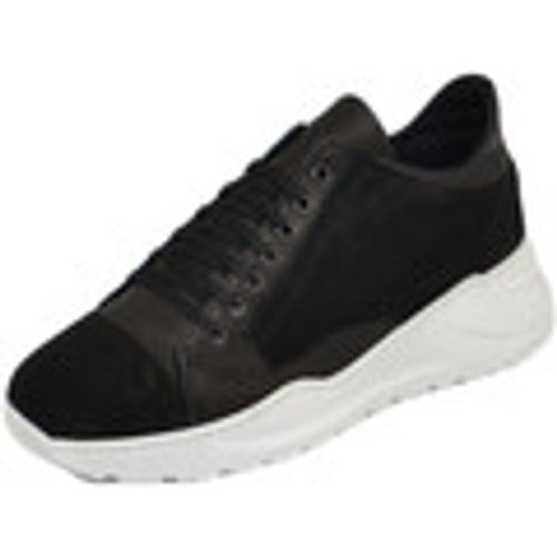 Sneakers SNEAKERS UOMO BASSA VERA PELLE E CAMOSCIO SCAMOSCIATO CON - Malu Shoes - Modalova