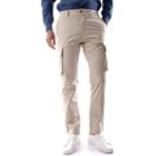 Pantaloni TR008IT CARGO PANTS-04 SAND - Lyle & Scott - Modalova