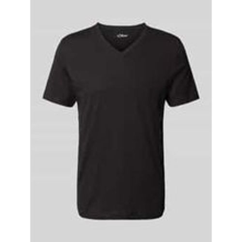 Regular Fit T-Shirt aus reiner Baumwolle mit V-Ausschnitt - s.Oliver RED LABEL - Modalova