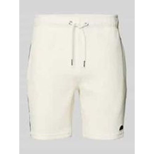 Regular Fit Cordshorts mit Logo-Badge Modell 'TOMATRO' - Ellesse - Modalova