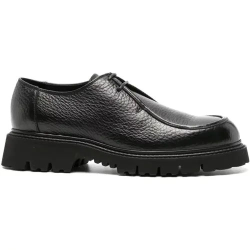 Leather Lace-up Flat Shoes , male, Sizes: 7 UK, 8 UK, 8 1/2 UK, 11 UK, 9 UK, 6 UK - Doucal's - Modalova