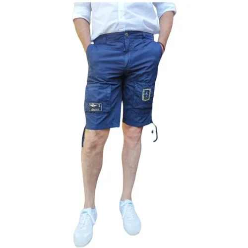 Bermuda Shorts aus Baumwolle mit Militärtaschen , Herren, Größe: M - aeronautica militare - Modalova