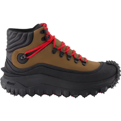 Trailgrip Hiking Boots Waterproof Vibram Sole , male, Sizes: 9 UK, 7 1/2 UK, 8 UK, 8 1/2 UK, 7 UK, 6 UK - Moncler - Modalova