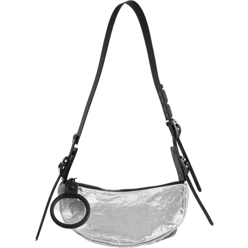 Silberne Crinkled Crossbody Tasche mit Schlüsselanhänger - Innerraum - Modalova