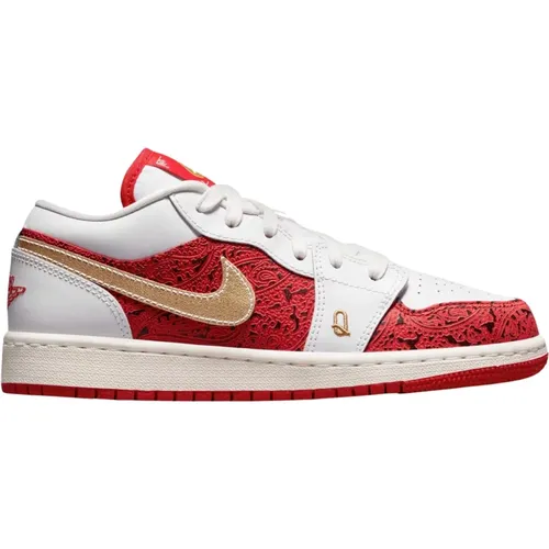 Limited Edition Air Jordan 1 Low Spades , female, Sizes: 7 UK, 5 UK, 6 UK, 3 1/2 UK, 5 1/2 UK, 3 UK, 4 1/2 UK - Nike - Modalova