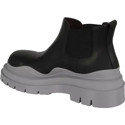 Tire Ankle Boot , male, Sizes: 9 UK, 9 1/2 UK, 8 UK - Bottega Veneta - Modalova