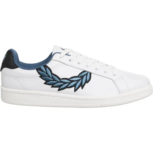 Classic Lace-Up Sneakers , male, Sizes: 8 UK, 9 UK, 7 UK, 9 1/2 UK, 6 1/2 UK - Fred Perry - Modalova