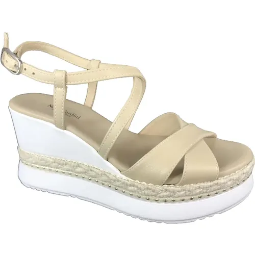 Sandalen Schuhe 10560 , Damen, Größe: 37 EU - Nerogiardini - Modalova