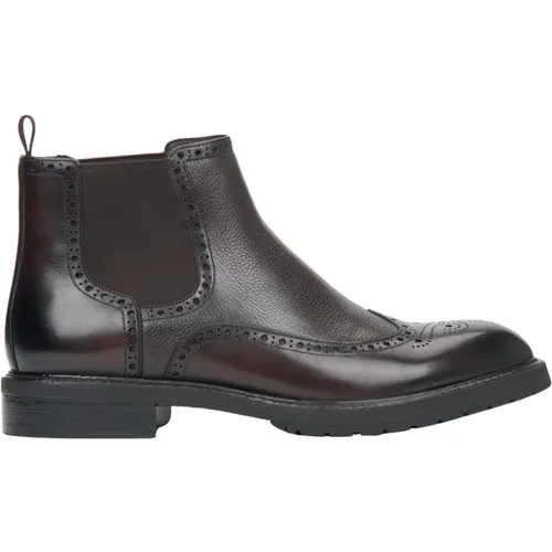 Men's Dark Leather Chelsea Boots with Folk Perforation Er00116143 , male, Sizes: 7 UK, 11 UK, 6 UK, 8 UK, 5 UK, 9 UK - Estro - Modalova