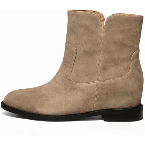 Suede Boot - Taupe , female, Sizes: 3 UK, 5 UK, 8 UK, 4 UK, 6 UK, 7 UK - Shoe the Bear - Modalova