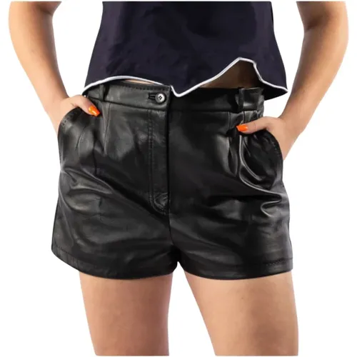 Leather Shorts with Button and Zipper , female, Sizes: XL - Dolce & Gabbana - Modalova