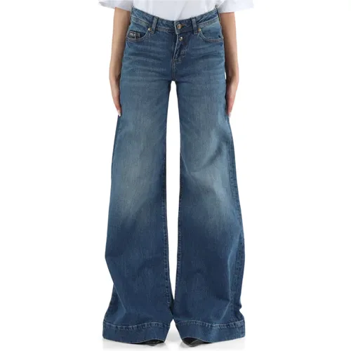 Niedrig sitzende ausgestellte Jeans mit fünf Taschen , Damen, Größe: W25 - Versace Jeans Couture - Modalova