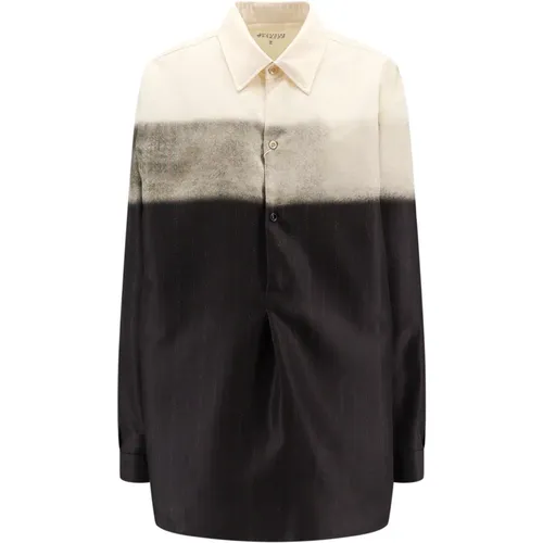 Button-Up Shirt with Long Sleeves , female, Sizes: M, L - Maison Margiela - Modalova