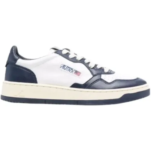 Low Man Leather Sneakers Blue , male, Sizes: 10 UK, 8 UK, 9 UK, 7 UK, 6 UK, 11 UK - Autry - Modalova