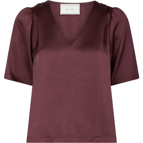 Burgundy Sateen Blouse with Shoulder Pads , female, Sizes: L, XL, S, M, XS - NEO NOIR - Modalova