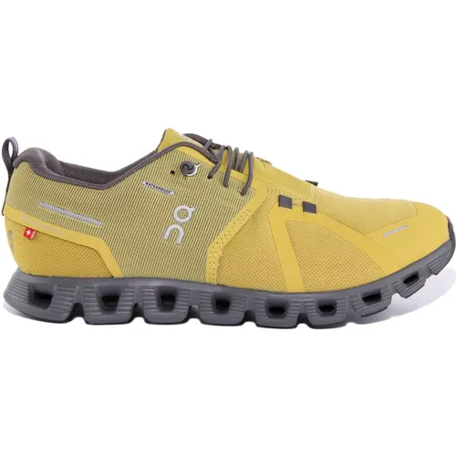Cloud 5 Waterproof Sneakers Mustard Men , male, Sizes: 8 UK - ON Running - Modalova