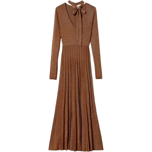 Pleated Long Dress with V-Neck and Belt , female, Sizes: S - Twinset - Modalova