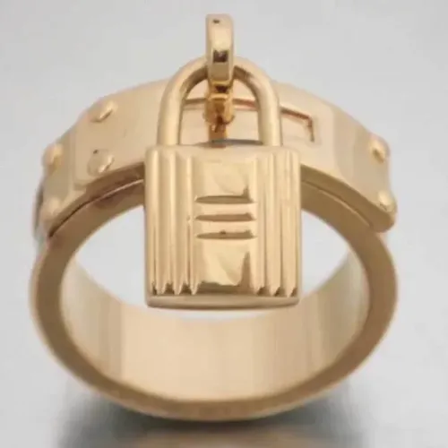 Pre-owned Hermès scarf ring in gold , female, Sizes: ONE SIZE - Hermès Vintage - Modalova