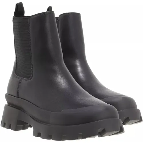 Schwarze Leder Bootie mit Logo-Applikationen , Damen, Größe: 39 EU - Steve Madden - Modalova