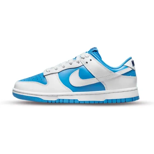 Stylish and Versatile Dunk Sneakers , female, Sizes: 6 UK, 3 1/2 UK, 7 UK, 5 1/2 UK, 4 1/2 UK, 9 UK, 7 1/2 UK, 11 UK, 10 UK, 2 1/2 UK, 5 UK, 3 UK, 11 - Nike - Modalova