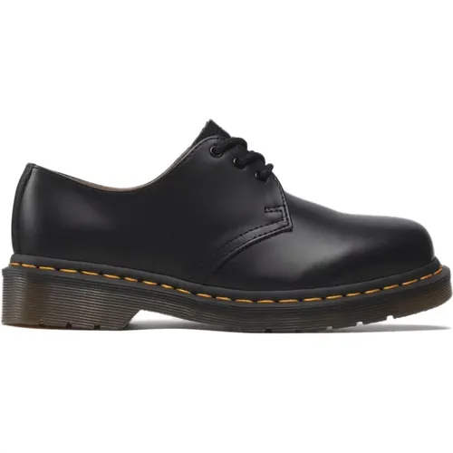 Smooth Formal Business Shoes , male, Sizes: 8 UK, 5 UK, 6 UK, 7 UK, 9 UK, 3 UK, 4 UK, 11 UK - Dr. Martens - Modalova