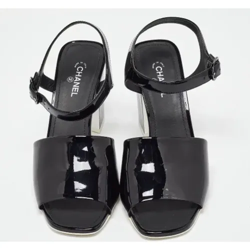 Pre-owned Fabric sandals , female, Sizes: 7 UK - Chanel Vintage - Modalova