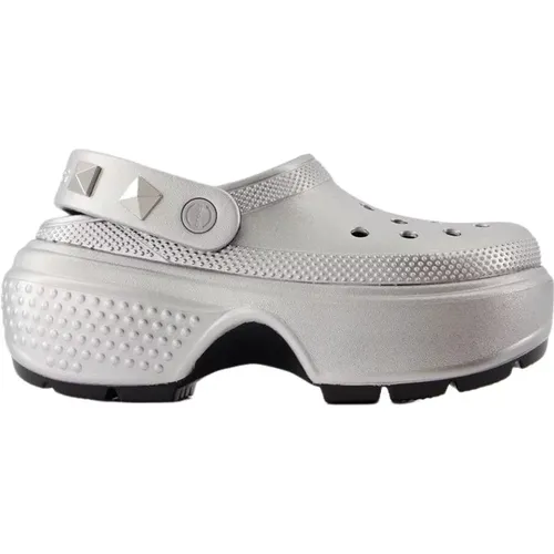 Silver Synthetic Stomp Sandals , female, Sizes: 1 UK, 4 UK, 2 UK, 8 UK, 3 UK, 6 UK, 5 UK, 9 UK - Crocs - Modalova