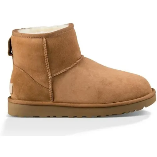 Classic Mini II Boots , female, Sizes: 12 UK, 10 UK - Ugg - Modalova