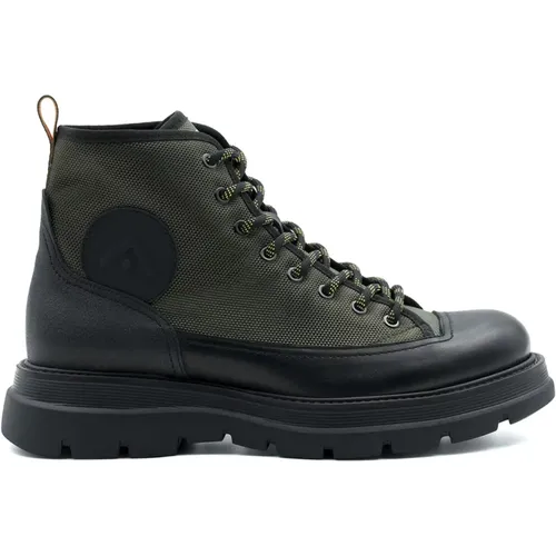 Boots , male, Sizes: 8 UK - Ambitious - Modalova