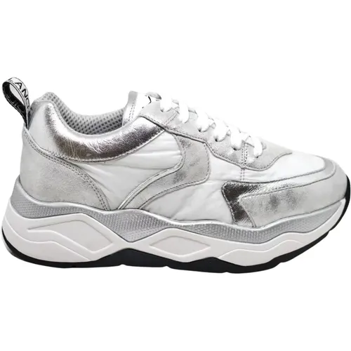 Silberne Metallic-Sneaker - Voile blanche - Modalova