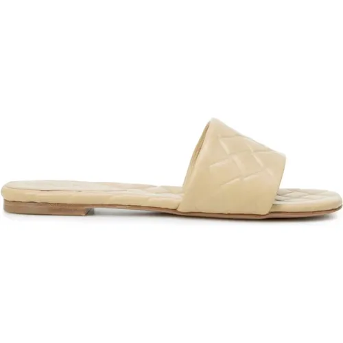 Leather Sandals Ss22 , female, Sizes: 7 UK, 8 UK, 4 UK, 3 UK, 6 UK - Bottega Veneta - Modalova