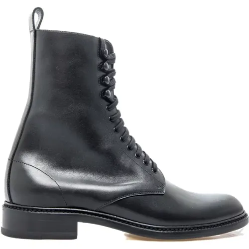 Classic Leather Boots , male, Sizes: 8 1/2 UK - Saint Laurent - Modalova