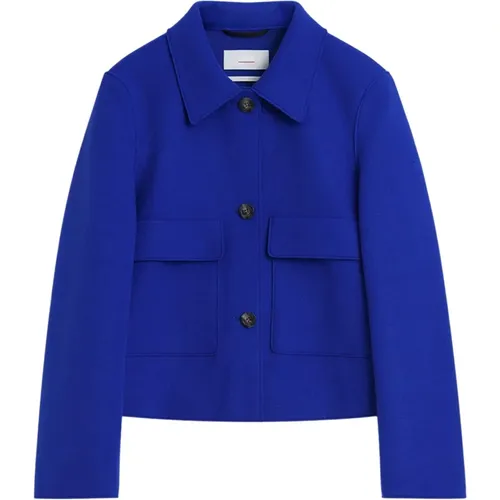 Kurze Blaue Jacke mit Knopfleiste vorne - CINQUE - Modalova