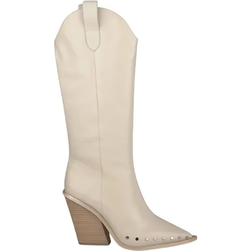 Studded Leather Pointed Toe Boots , female, Sizes: 5 UK, 4 UK, 6 UK, 7 UK, 8 UK - Alma en Pena - Modalova