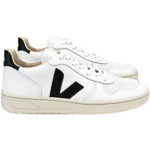 V-10 Sneakers with Black Details , male, Sizes: 10 UK, 11 UK, 12 UK - Veja - Modalova