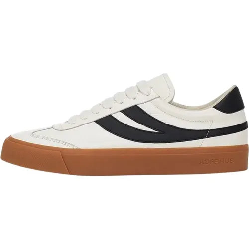 Club Swallow Sneakers Weiß/Schwarz/Gummi , Herren, Größe: 43 EU - Superga - Modalova