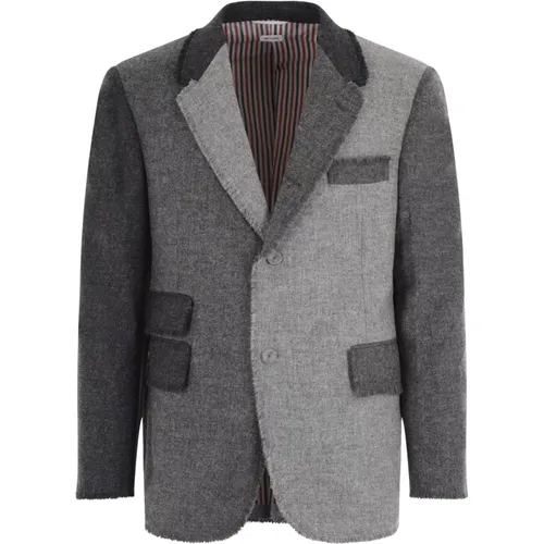 Grey Shetland Wool Fringed Jacket , male, Sizes: L, M - Thom Browne - Modalova