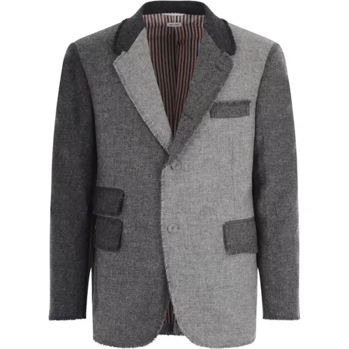 Grey Shetland Wool Fringed Jacket , male, Sizes: M - Thom Browne - Modalova