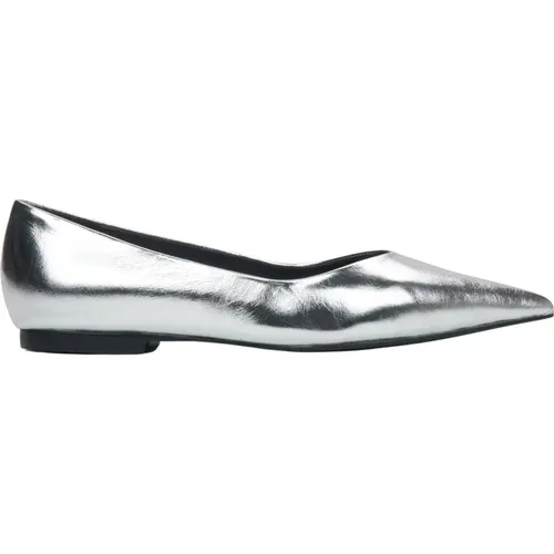 Women's Silver Pointed Toe Ballet Flats made of Genuine Leather Er00115994 , female, Sizes: 6 UK, 5 UK, 7 UK, 3 UK, 2 UK, 4 UK - Estro - Modalova