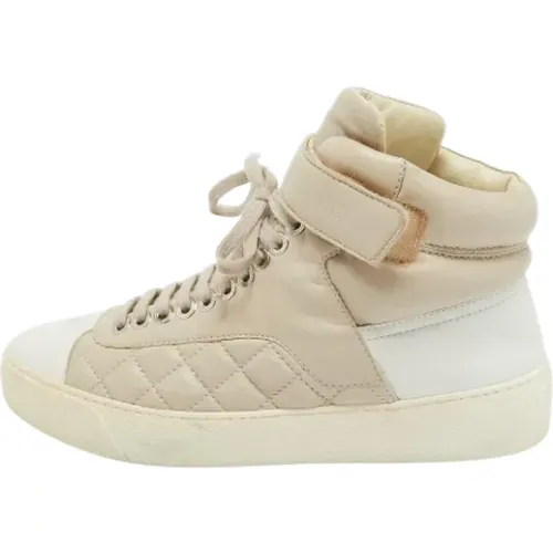 Pre-owned Leather sneakers , female, Sizes: 2 UK - Chanel Vintage - Modalova