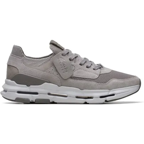 Grey Leisure Sneakers for Men , male, Sizes: 7 UK, 8 UK, 10 UK, 12 UK, 9 UK, 11 UK - Clarks - Modalova