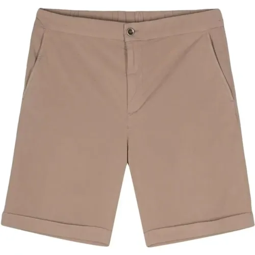 Light Brown Cotton Bermuda Shorts , male, Sizes: L, XL, 2XL - PESERICO - Modalova
